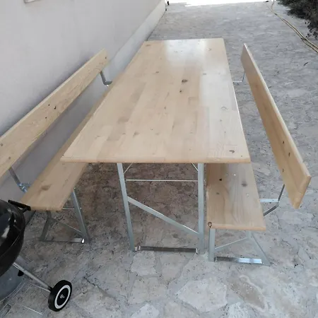 Zvone,place By The Sea Mirce