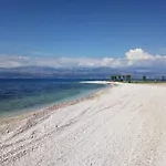 Apartments Zvone,Place By The Sea Mirca (Brac)
