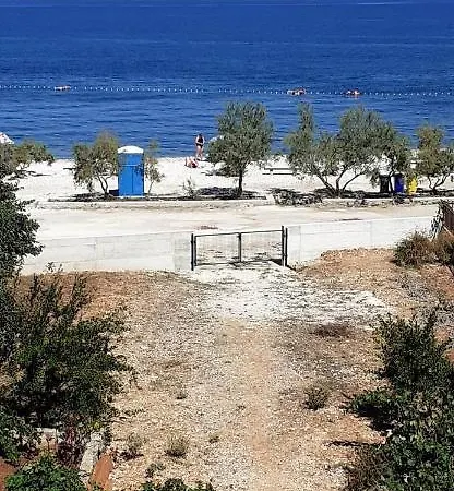 Lägenhet Zvone,place By The Sea Mirce