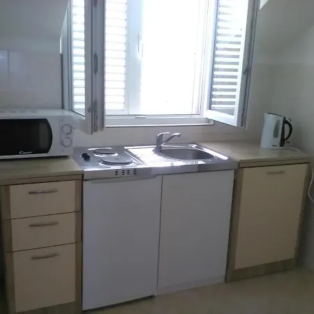 Apartments Zvone,Place By The Sea * Mirca (Brac)