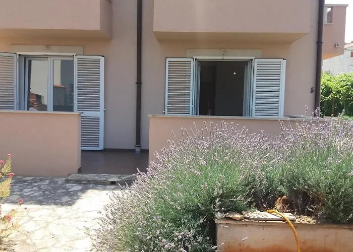 Zvone,place By The Sea شقة